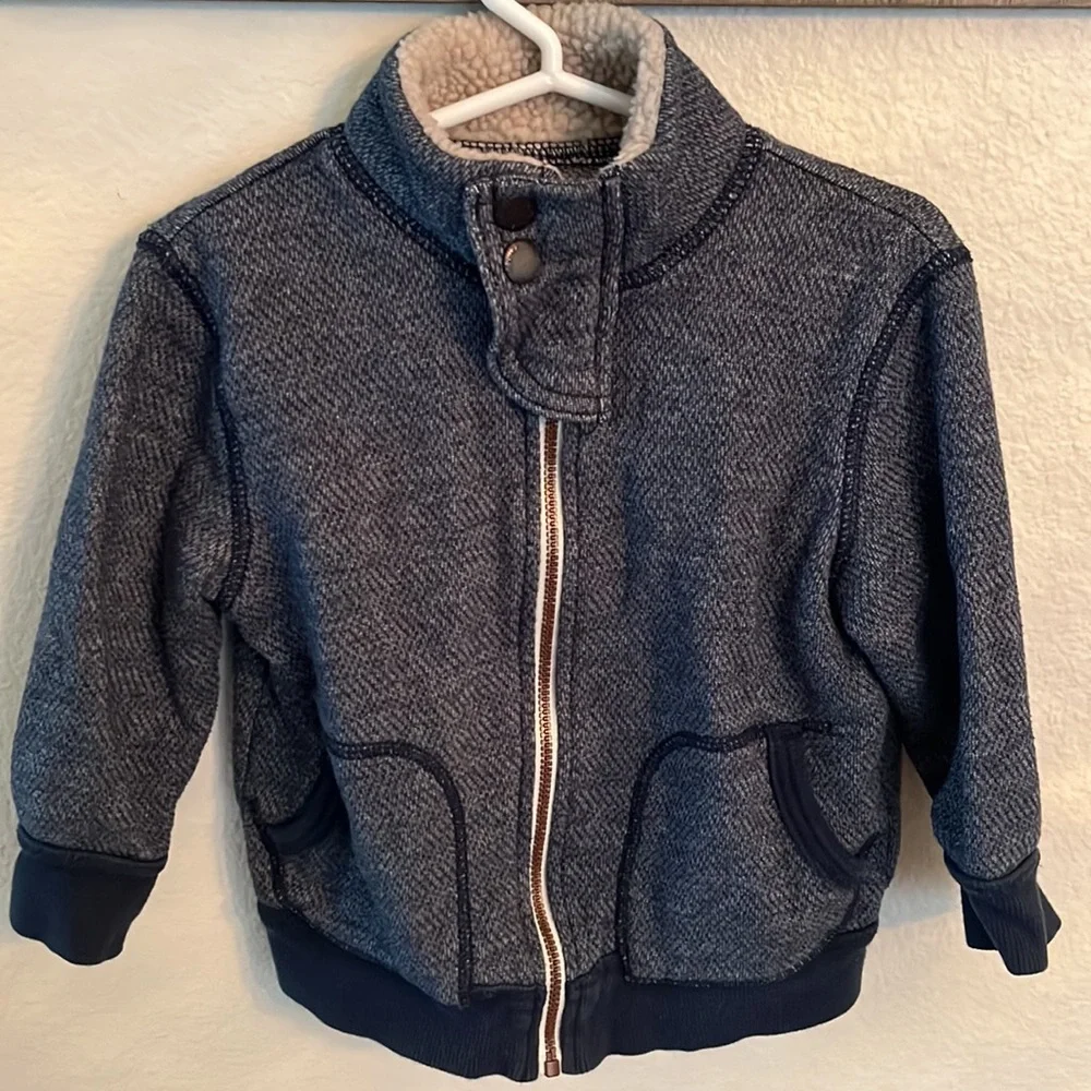 Jacket - Picture 3 of 4